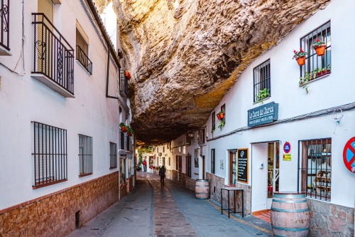 Setenil de las Bodegas